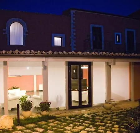 Al Bagolaro Bed & Breakfast *